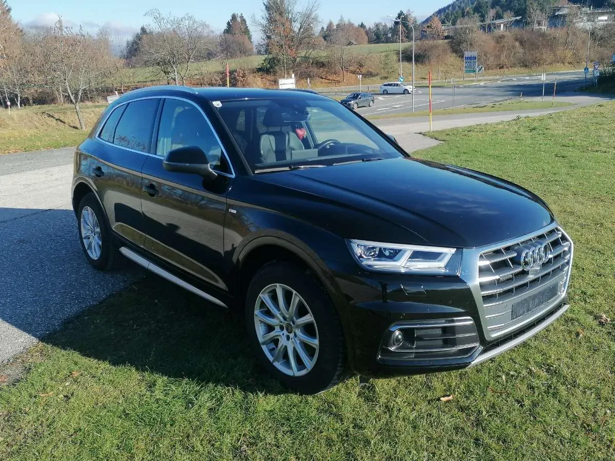 Audi Q5 2017 photo 2