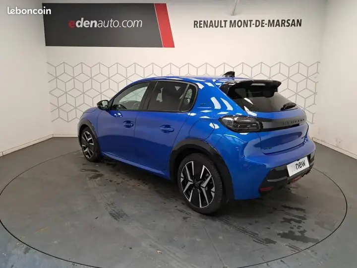 Peugeot 208 2025 photo 3