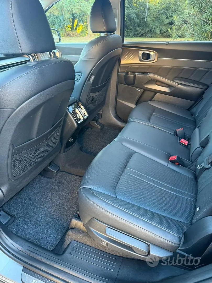 Kia Sorento 2024 photo 3