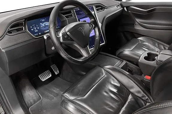Tesla Model X 2017 photo 5