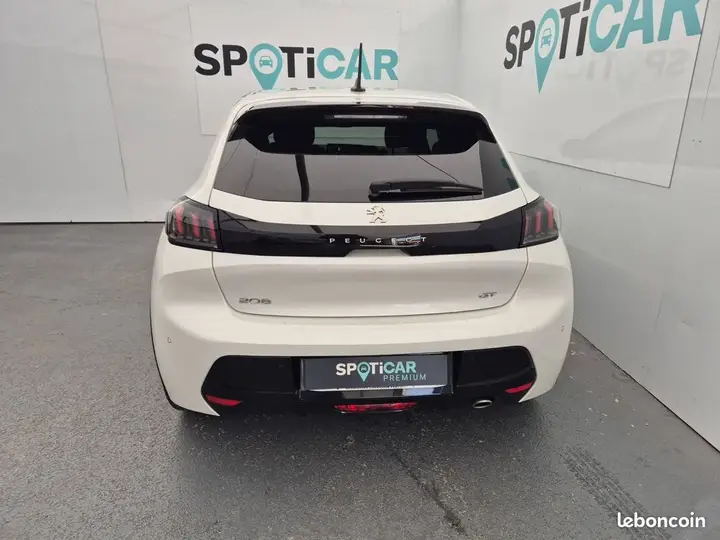 Peugeot 208 2022 photo 5