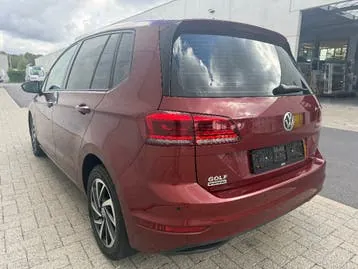 Volkswagen Golf 2018 photo 3
