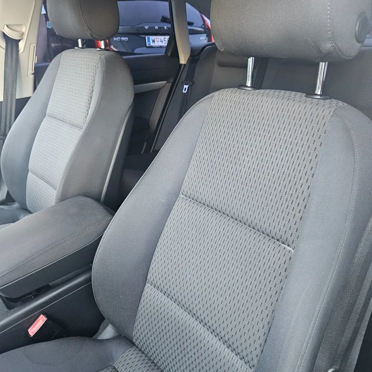 Audi A6 2010 photo 2