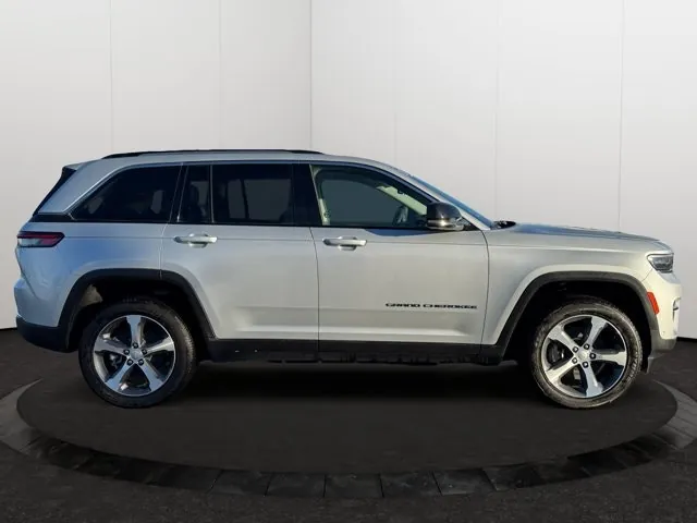 Jeep Grand Cherokee 4Xe 2023 photo 5