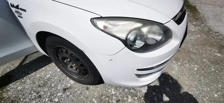 Hyundai I30 2010 photo 3