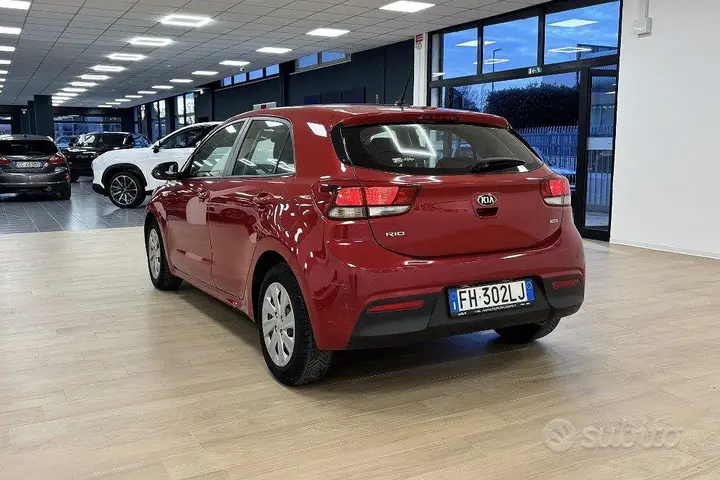 Kia Rio 2017 photo 5