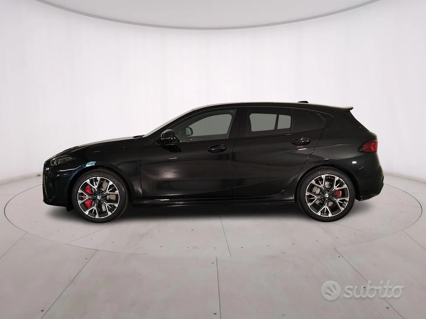 BMW 1 Series 2023 photo 3