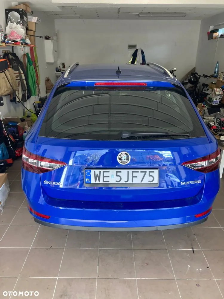 Skoda Superb 2018 photo 4