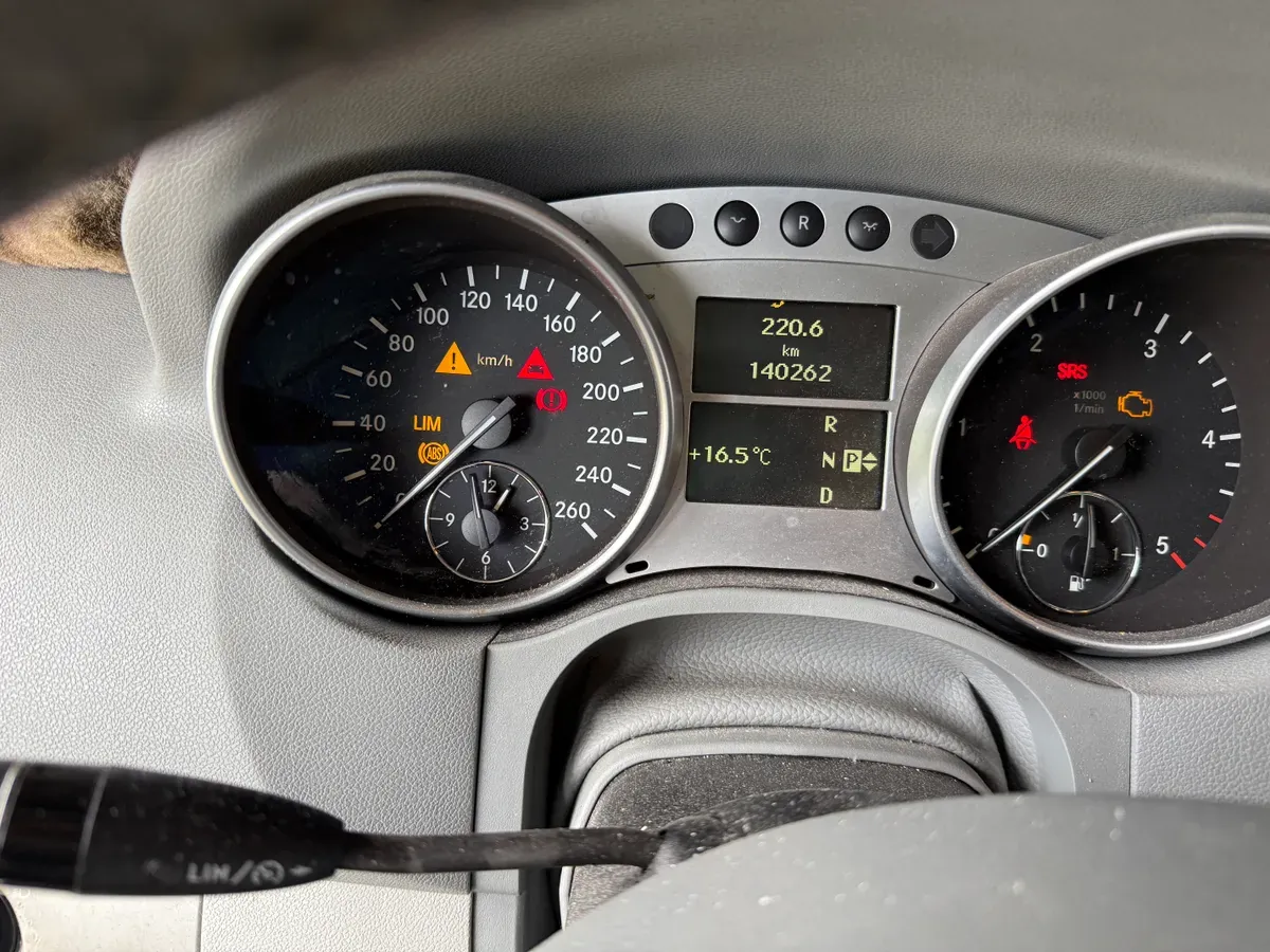 Mercedes-Benz M-Class 2007 photo 3