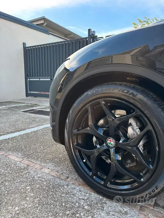 Alfa Romeo Stelvio 2018 photo 5