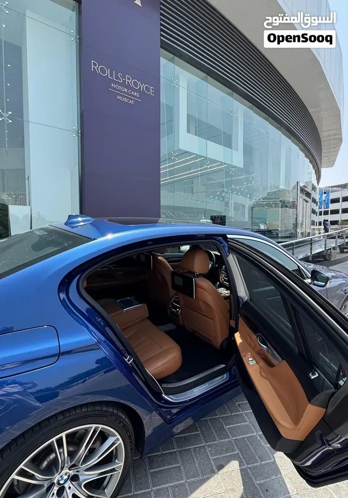 BMW 7 Series 2021 photo 2