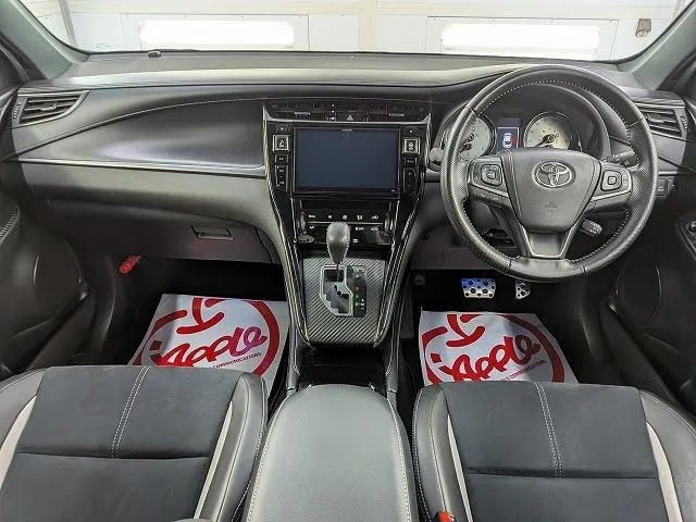 Toyota Harrier 2017 photo 2