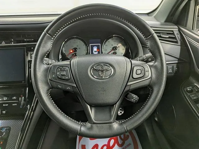 Toyota Harrier 2017 photo 3