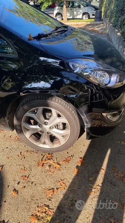Hyundai Ix20 2012 photo 4