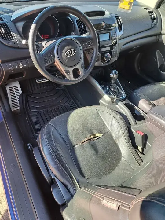 Kia Forte 2015 photo 5