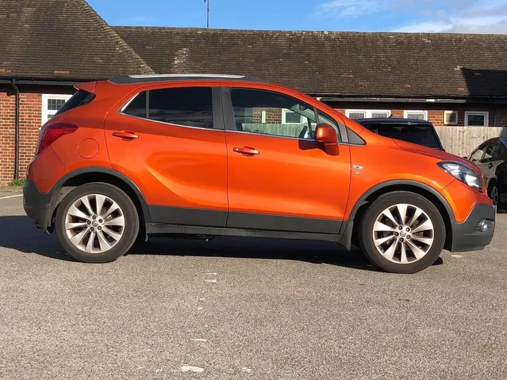 Vauxhall Mokka 2015 photo 2