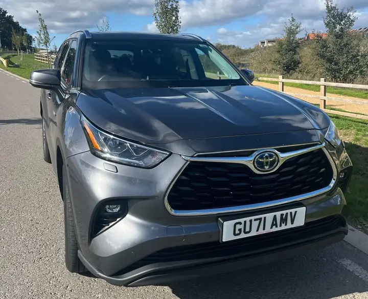 Toyota Highlander 2021 photo 3