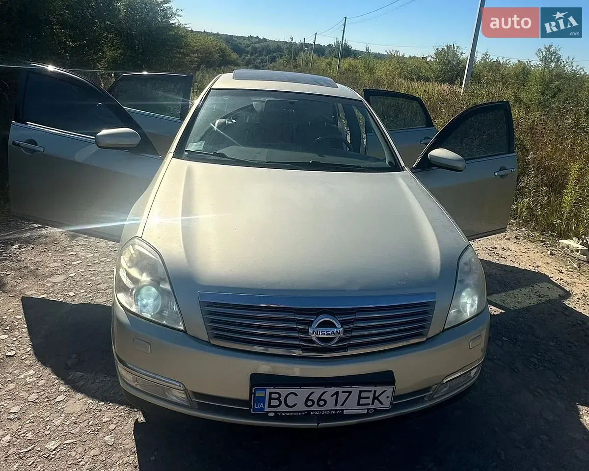 Nissan Teana