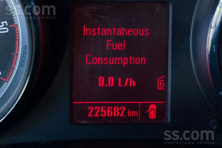 Opel Zafira 2012 photo 5
