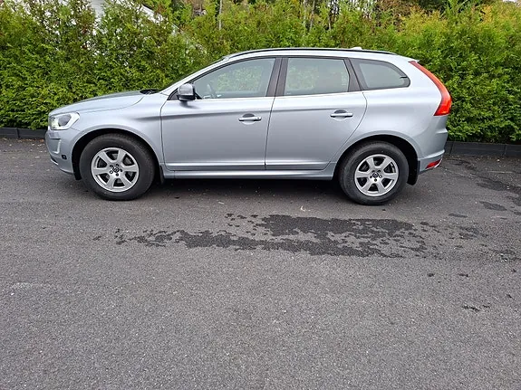 Volvo Xc60 2017 photo 4