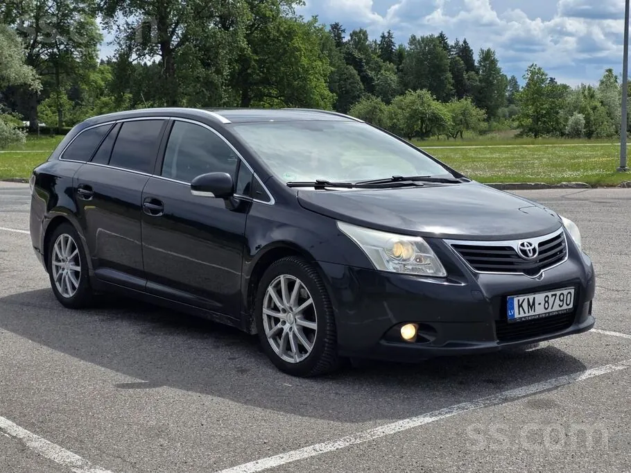 Toyota Avensis 2011 photo 3