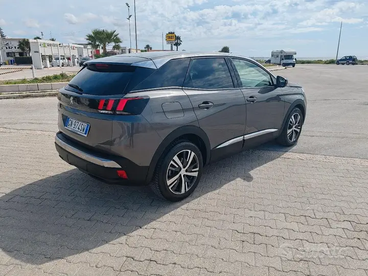 Peugeot 3008 2023 photo 2
