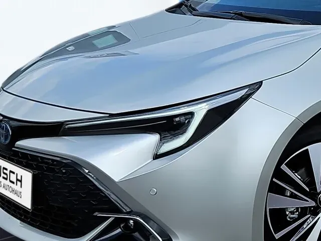 Toyota Corolla photo 3