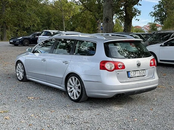 Volkswagen Passat 2009 photo 4
