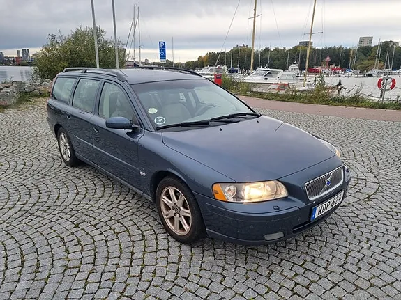 Volvo V70 2005 photo 3