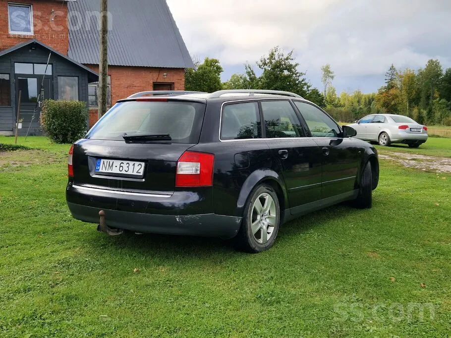 Audi A4 2002 photo 4