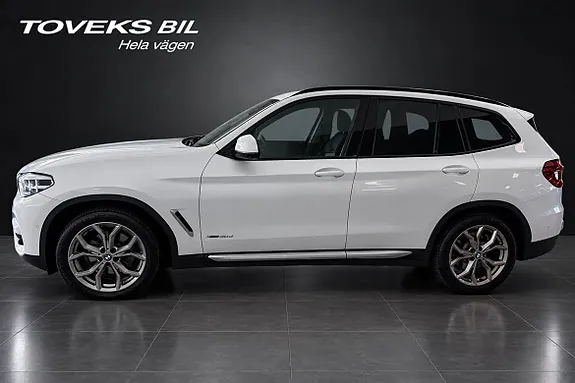 BMW X3 2018 photo 2