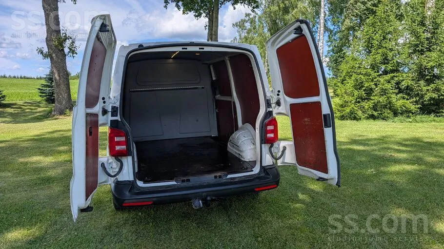 Volkswagen Transporter 2016 photo 5