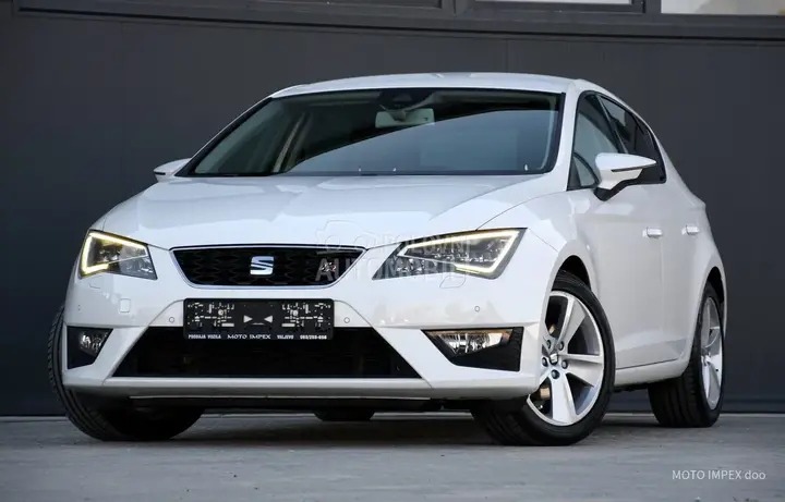 Seat Leon 2013 photo 2