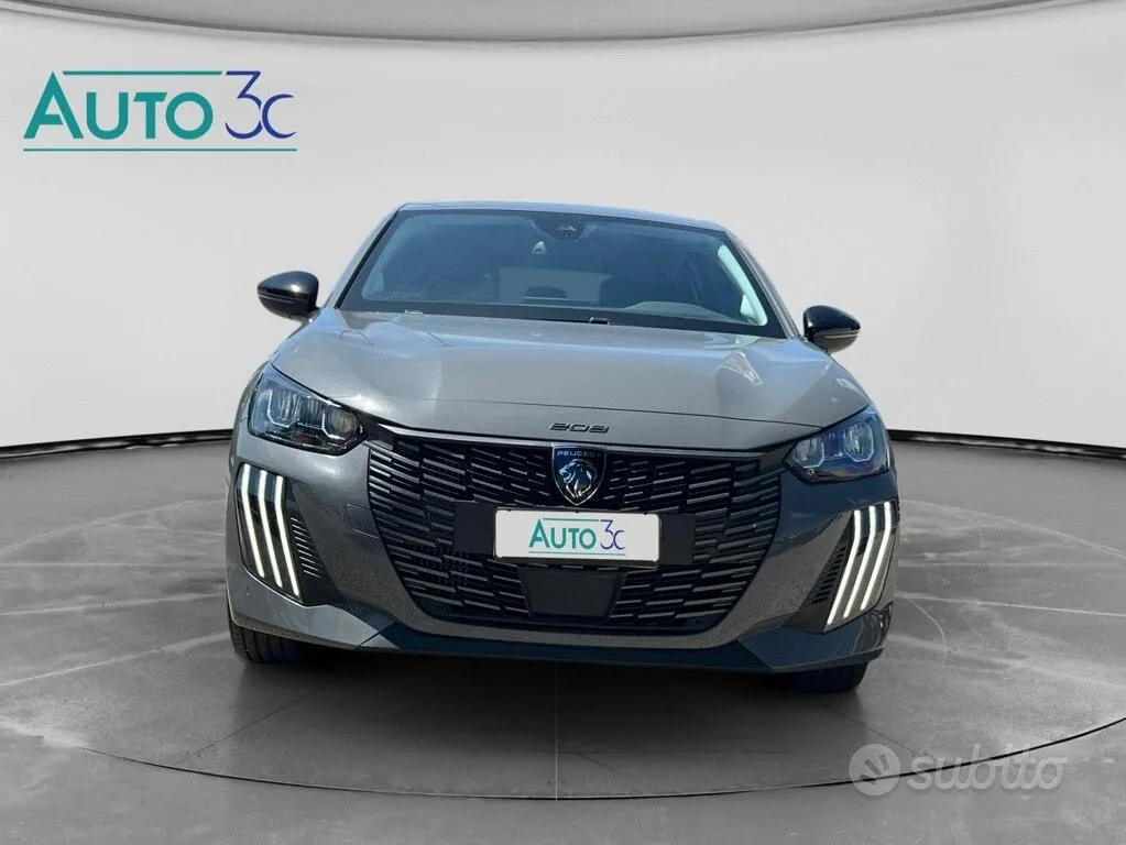 Peugeot 208 2025 photo 2