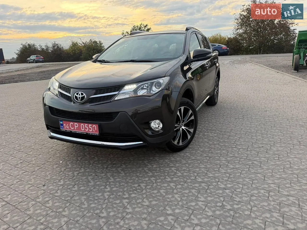 Toyota Rav4 2014 photo 5