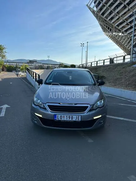 Peugeot 308 2014 photo 4