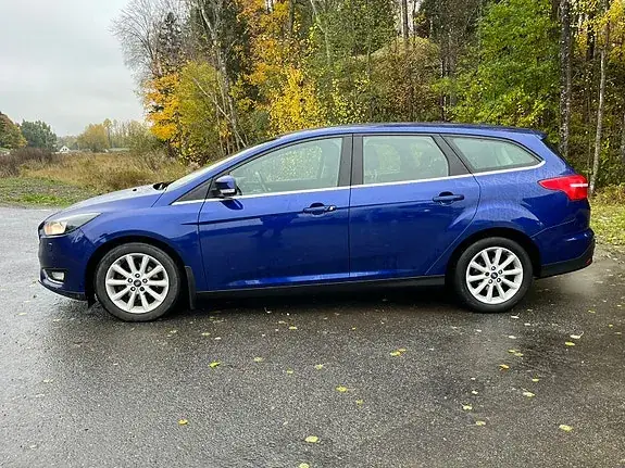 Ford Focus 2016 photo 2