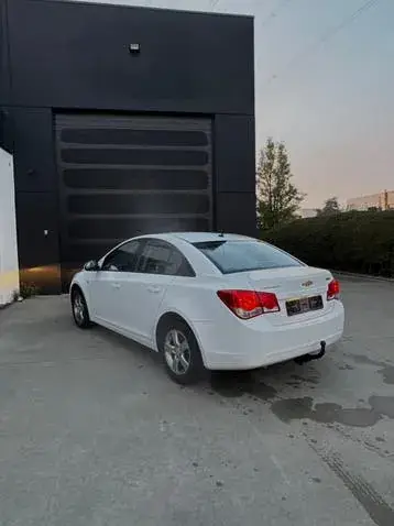 Chevrolet Cruze 2012 photo 4