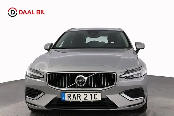 Volvo V60 2024 photo 2