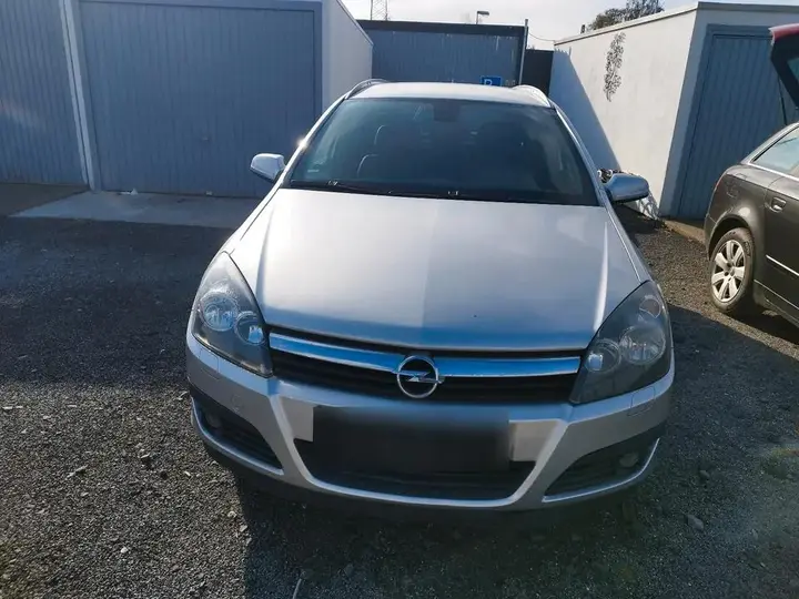 Opel Astra H