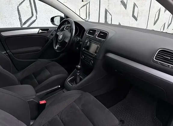 Volkswagen Golf 2012 photo 5