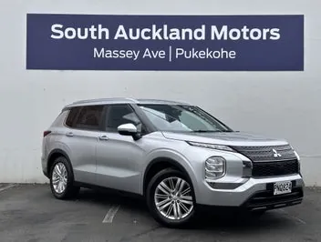Mitsubishi Outlander 2022 photo 4