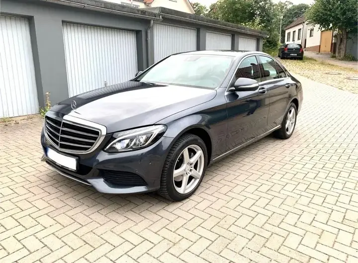 Mercedes-Benz C180