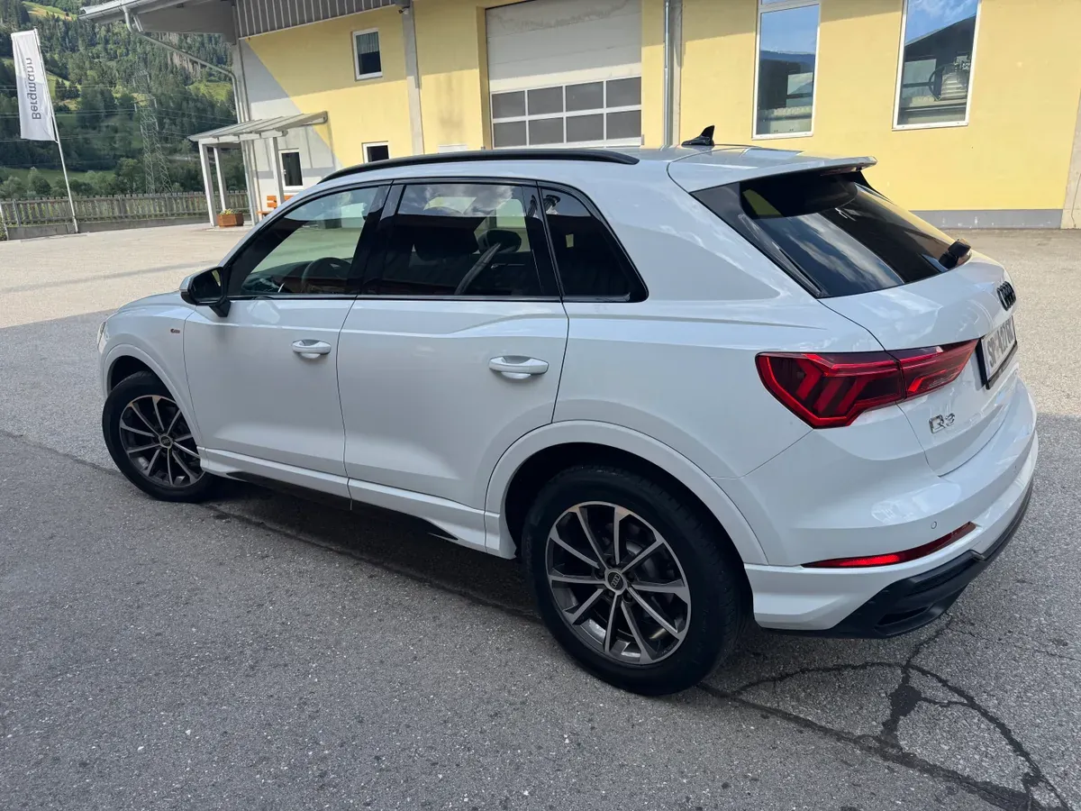 Audi Q3 2021 photo 3