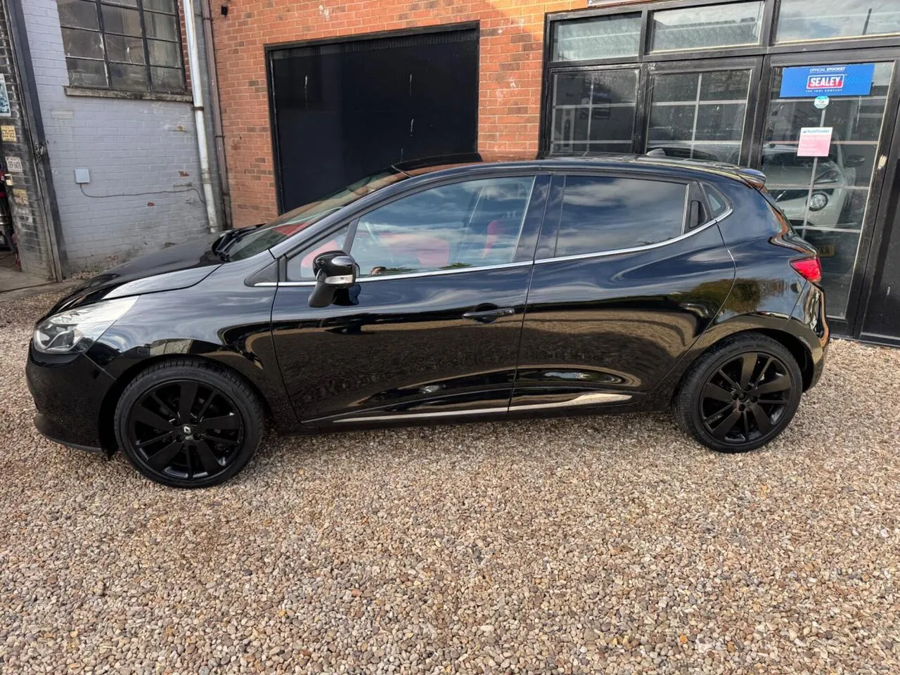 Renault Clio 2015 photo 4