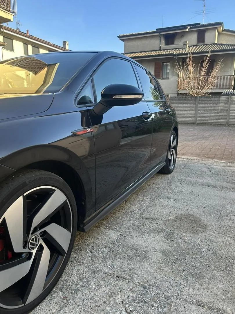 Volkswagen Golf 2021 photo 2