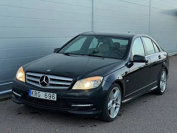 Mercedes-Benz C220 2010 photo 2