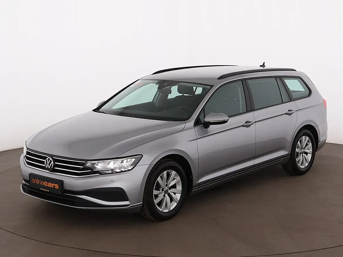 Volkswagen Passat 2022 photo 2