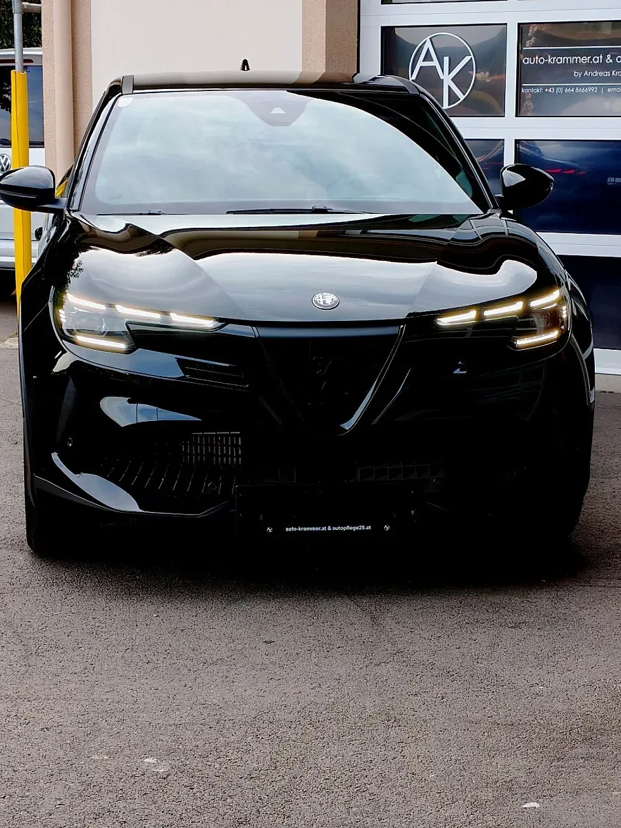 Alfa Romeo Junior 2025 photo 3