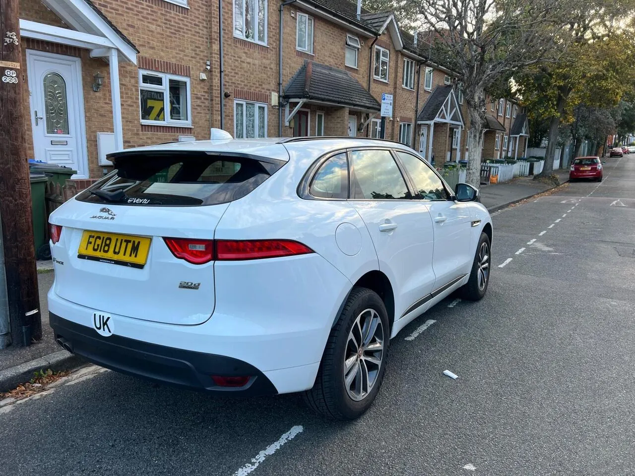 Jaguar F-Pace 2018 photo 5